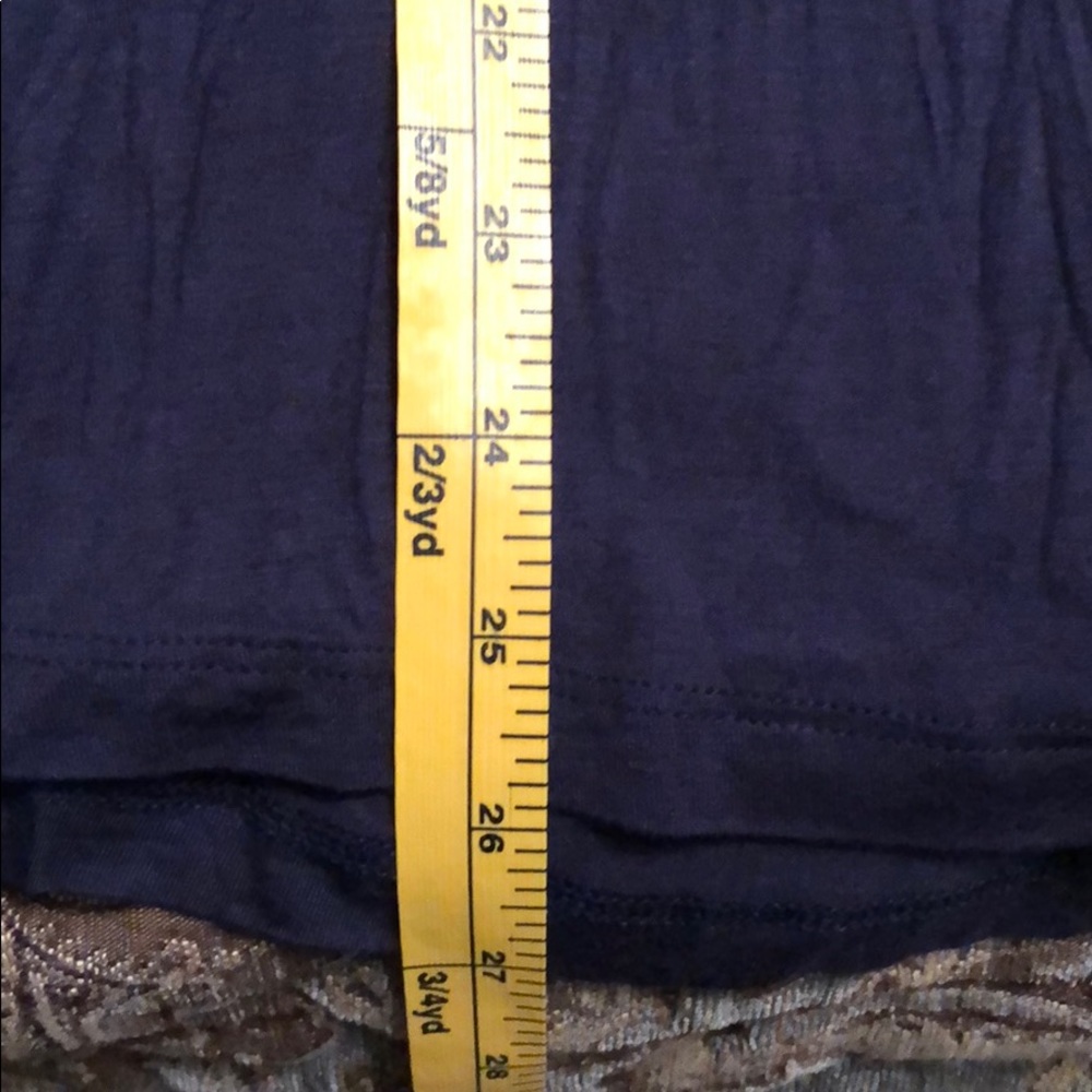 ANTHROPOLOGIE One. September silk top size Large - Picture 6 of 6